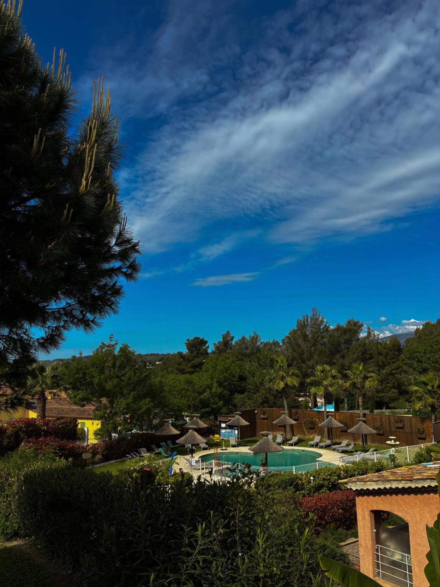 Les Bastides Saint Paul Hotel Luaran gambar